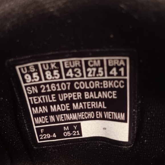 Skechers Men's Black Ultra GO Anti-skid Sz 9.5 - Picture 7 of 7